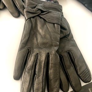Butter soft leather pewter gloves new sm